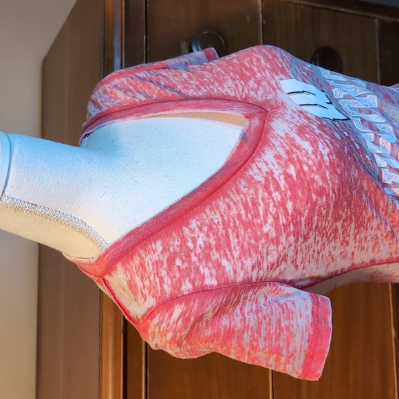 WISCONSIN BADGERS Burnout Short Sleeve College T-Shirt - Picture 7 of 10